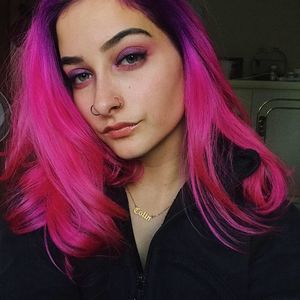 Meet your Posher, Molly